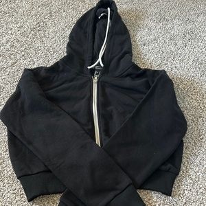 Forever 21 black cropped zip up hoodie, size S women’s